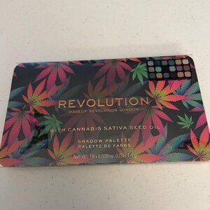 Revolution Shadow Palette